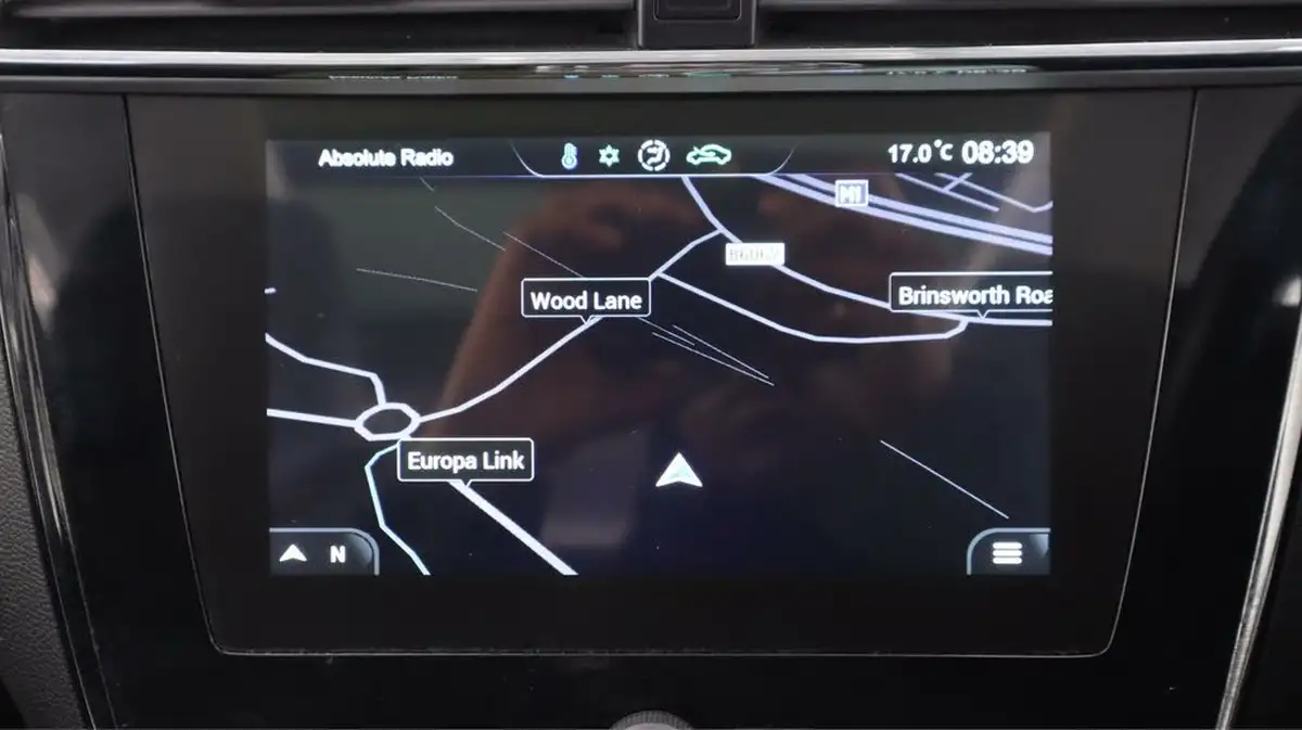 2021-mg-zs-suv-e-exclusive-ev-big-11