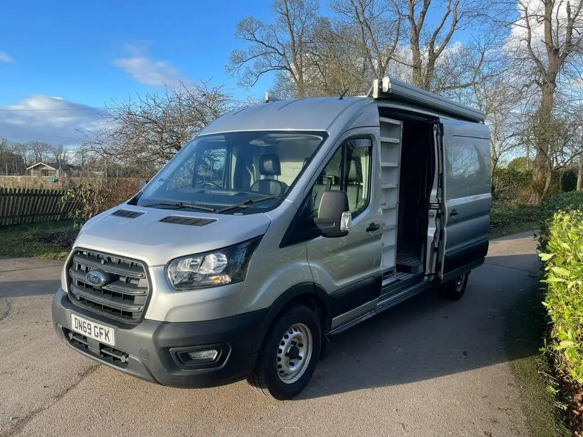 2019-ford-transit-20tdci-350-l2h2-leader-170pseu6dt-awd-panel-van-big-8