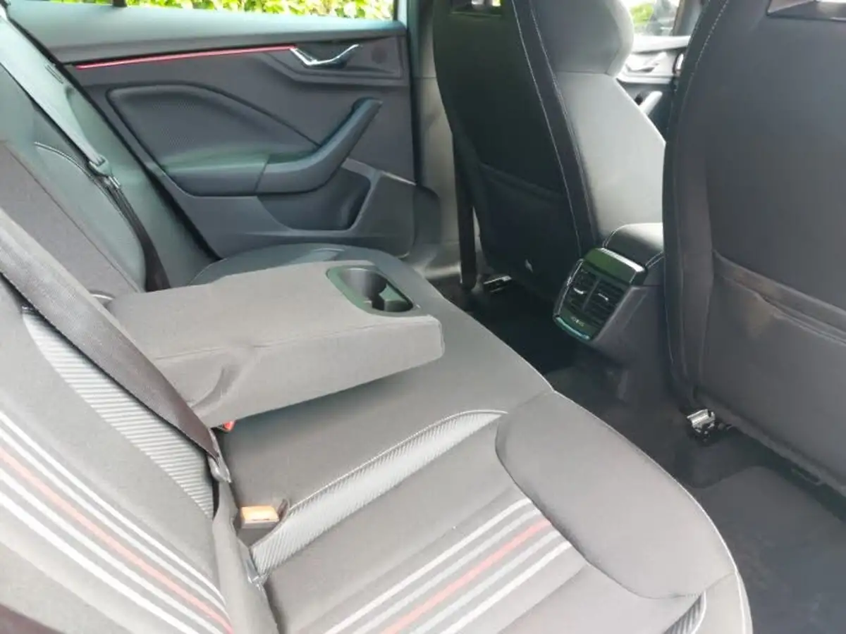 2024-skoda-kamiq-10-tsi-monte-carlo-116ps-big-12