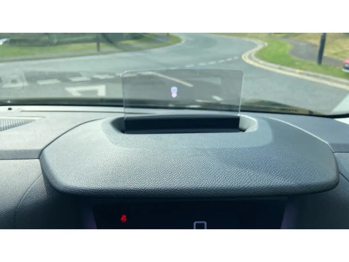 2021-citroen-c4-12-puretech-shine-130ps-big-48