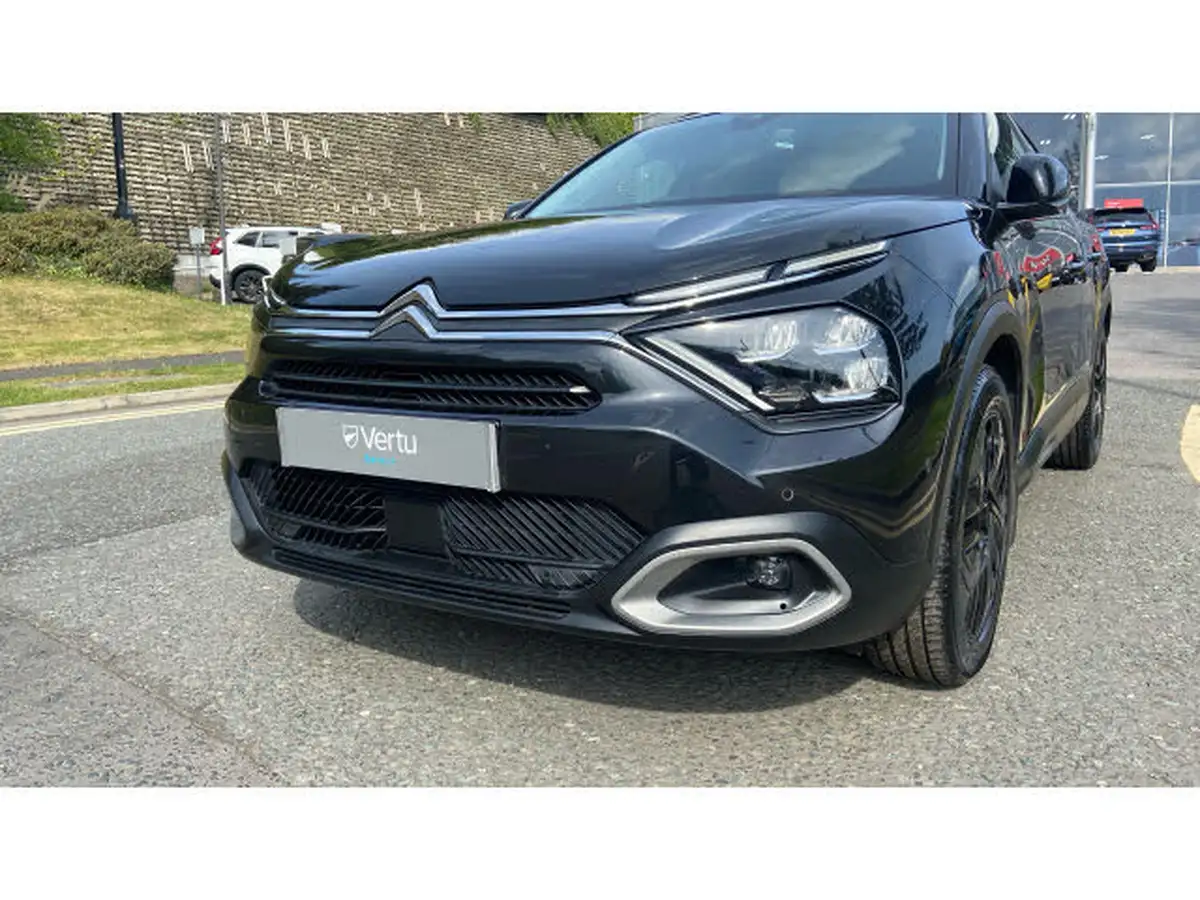 2021-citroen-c4-12-puretech-shine-130ps-big-24