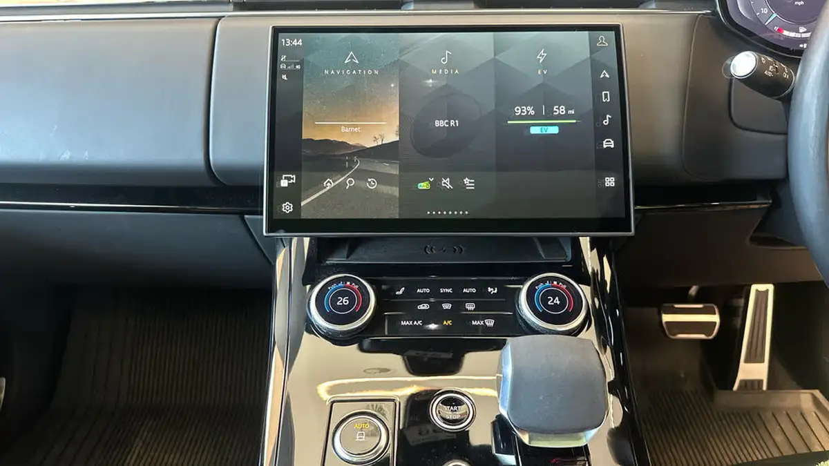 2023-land-rover-range-rover-sport-30-p440e-se-big-13