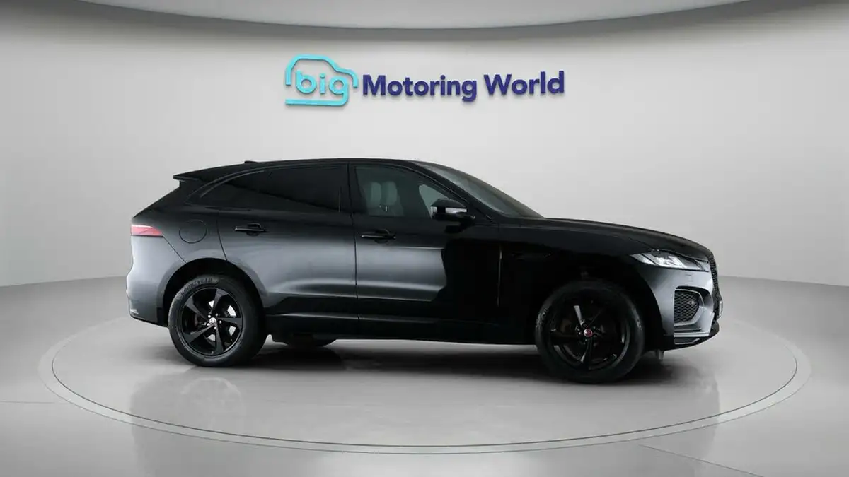 2022-jaguar-f-pace-20-p400e-r-dynamic-s-big-8