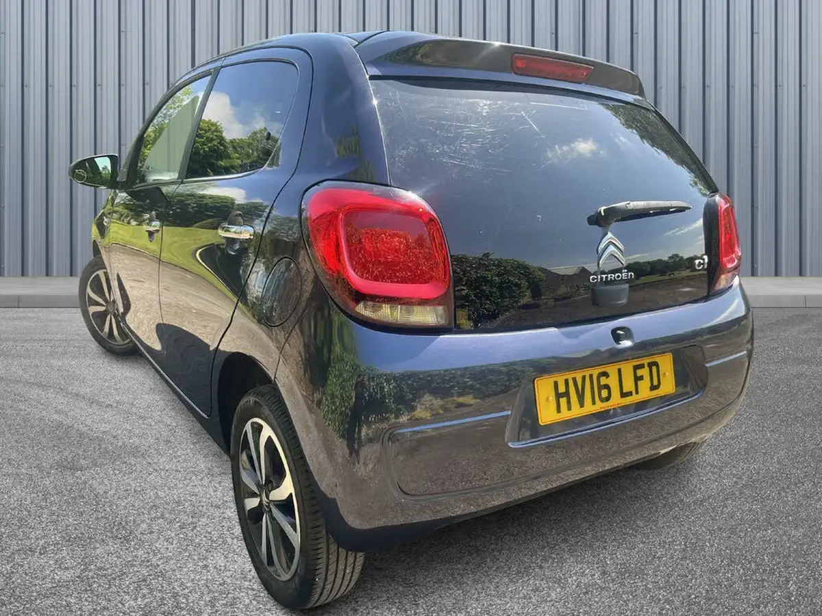 2016-citroen-c1-12-puretech-flair-82ps-5d-big-3