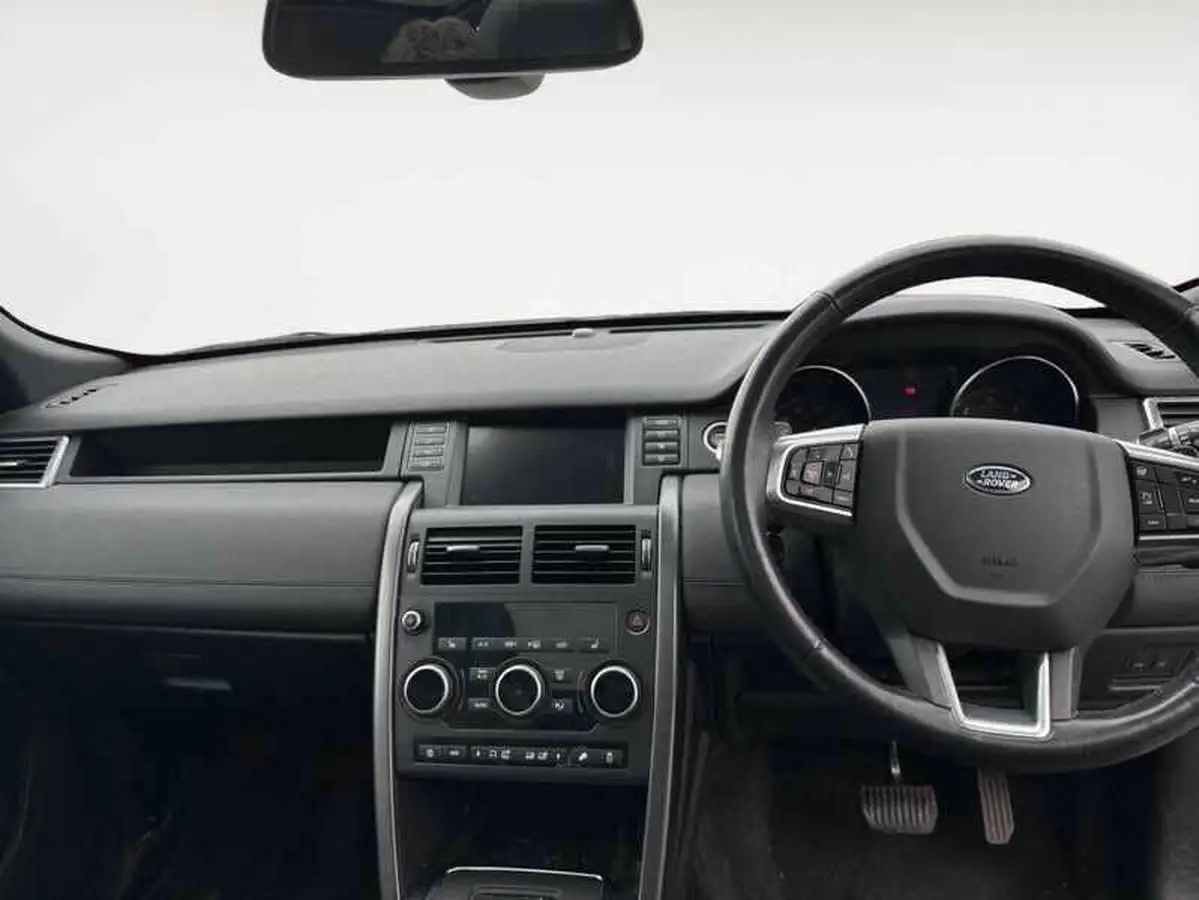 2019-land-rover-discovery-sport-20td4-landmark-big-4