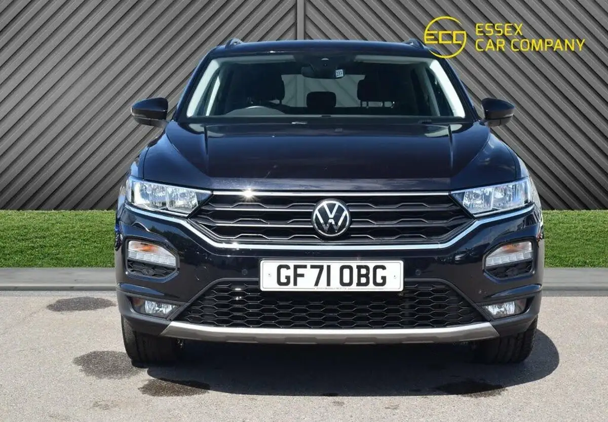 2021-volkswagen-t-roc-10-tsi-active-hatchback-5d-big-4
