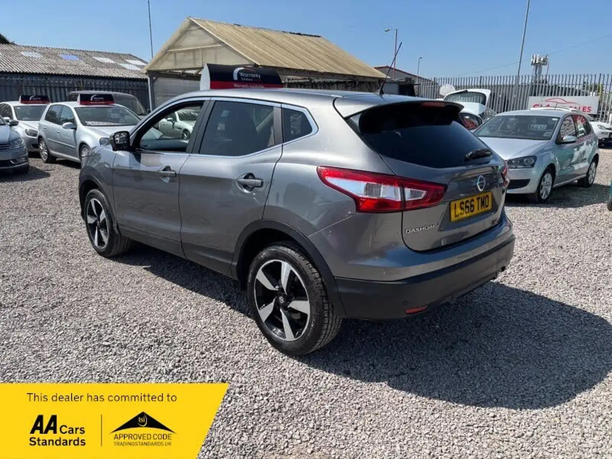 2016-nissan-qashqai-12-dig-t-n-connecta-big-5