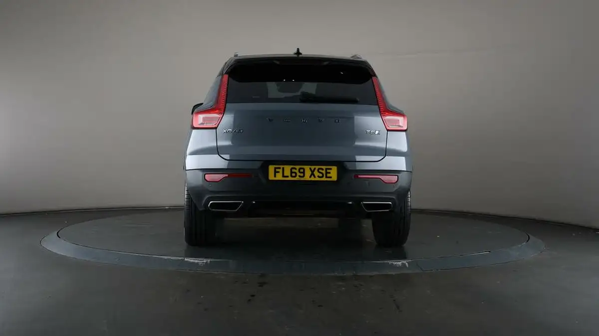 2019-volvo-xc40-20-t5-r-design-big-33