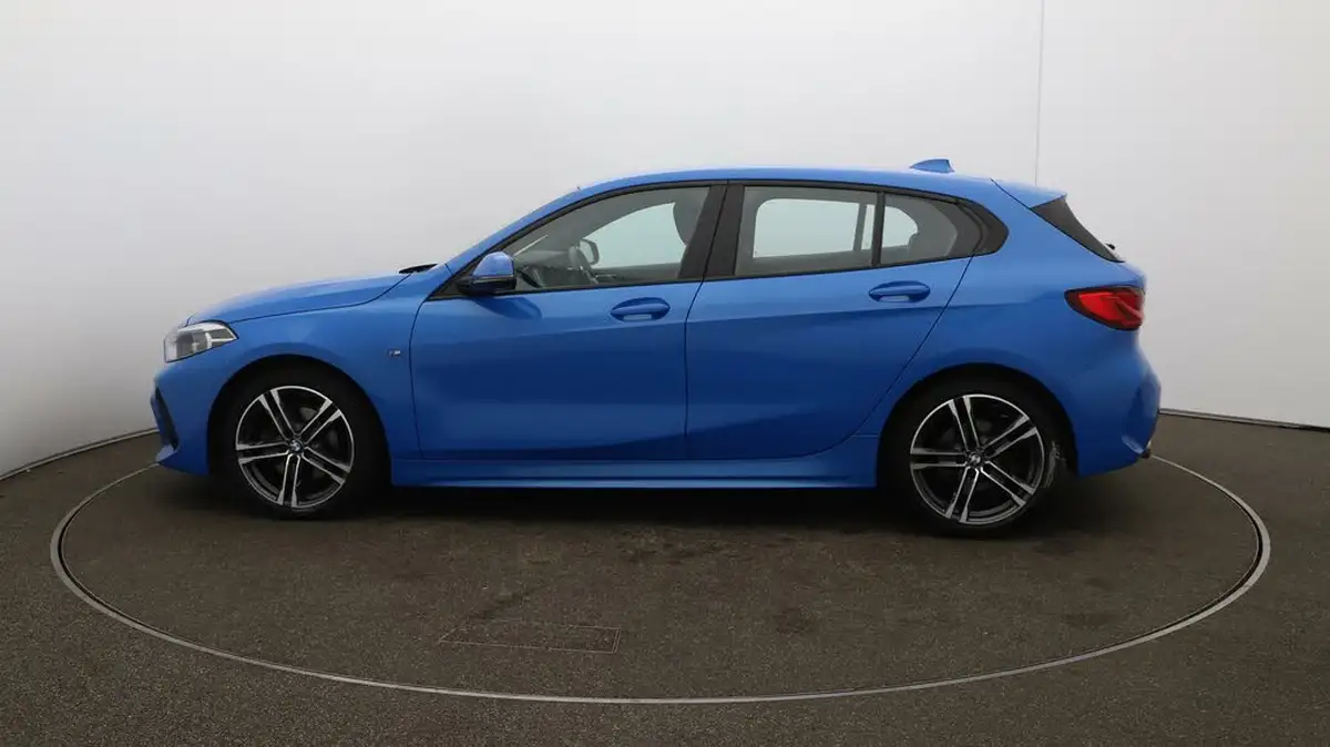 2022-bmw-1-series-15-118i-m-sport-lcp-big-57