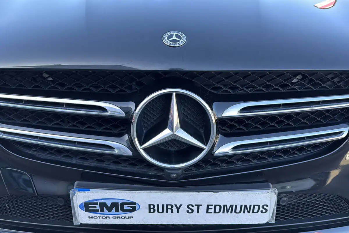 2019-mercedes-benz-glc-class-20-glc250-amg-night-edition-ss-big-31