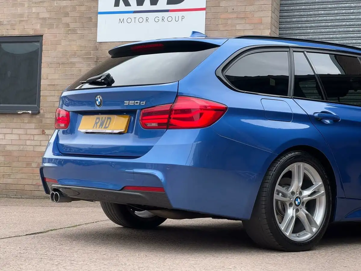 2018-bmw-3-series-20td-320d-m-sport-touring-5d-auto-big-25