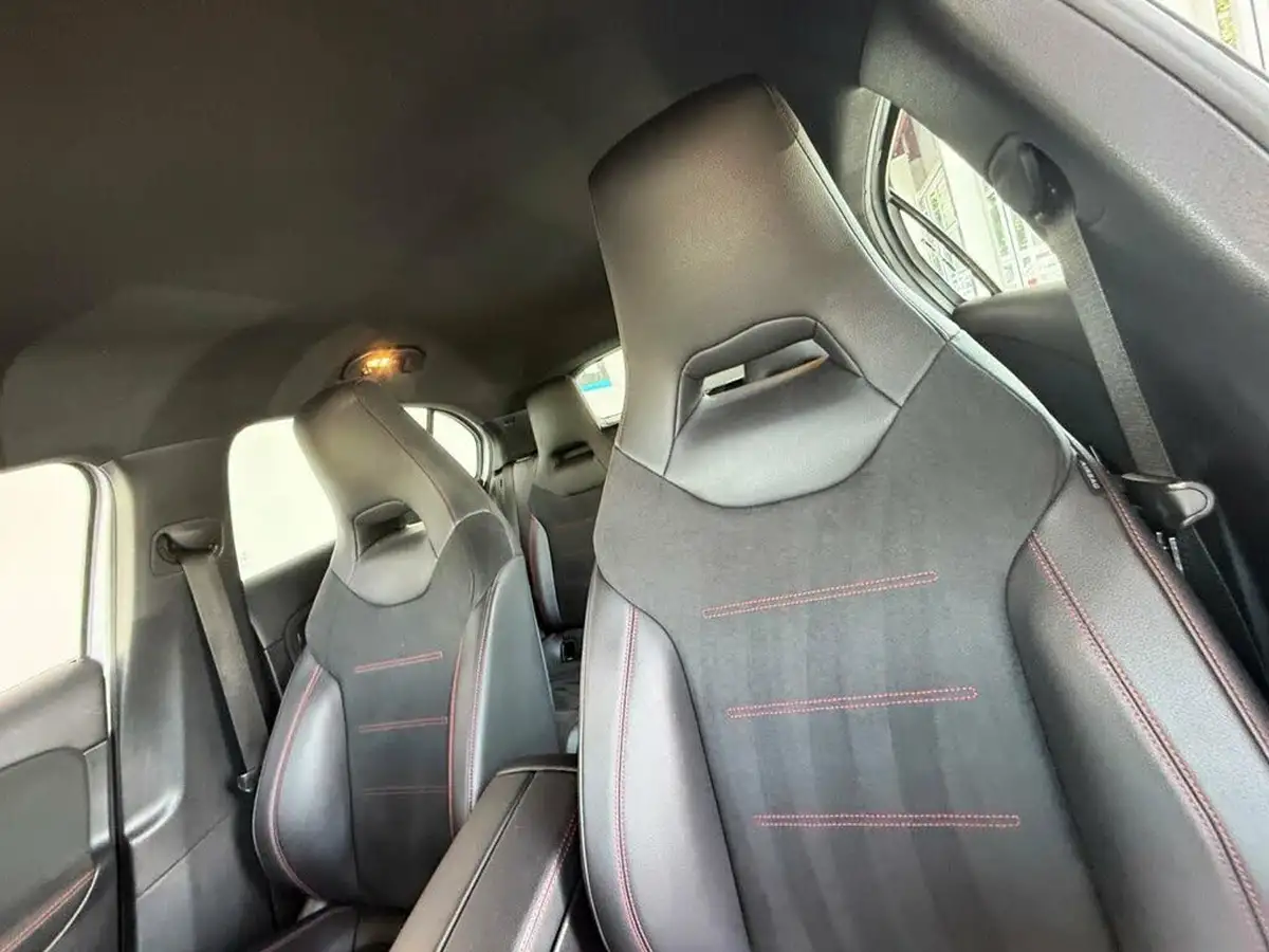 2019-mercedes-benz-a-class-15d-a180d-amg-line-premium-hatchback-5d-7g-dct-big-12