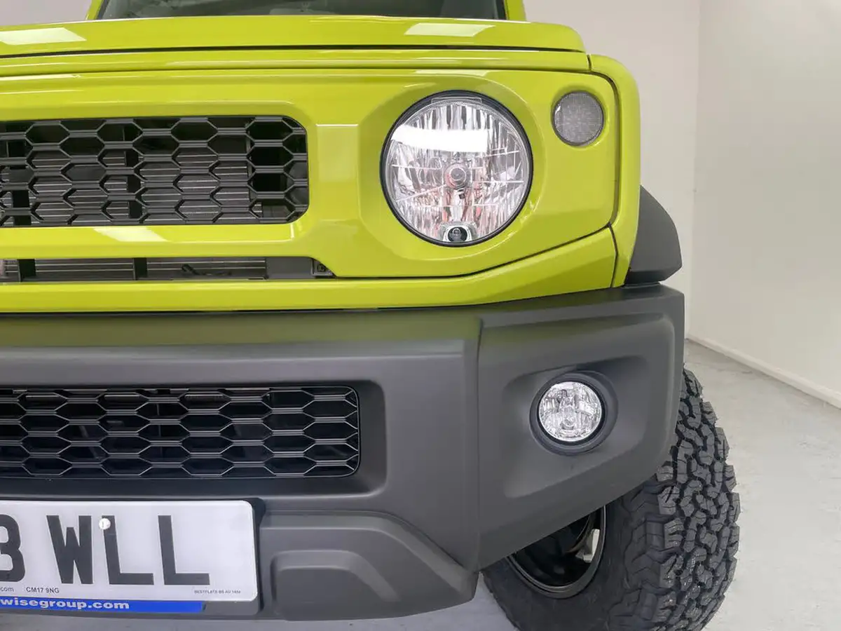 2023-suzuki-jimny-15-light-commercial-allgrip-big-4