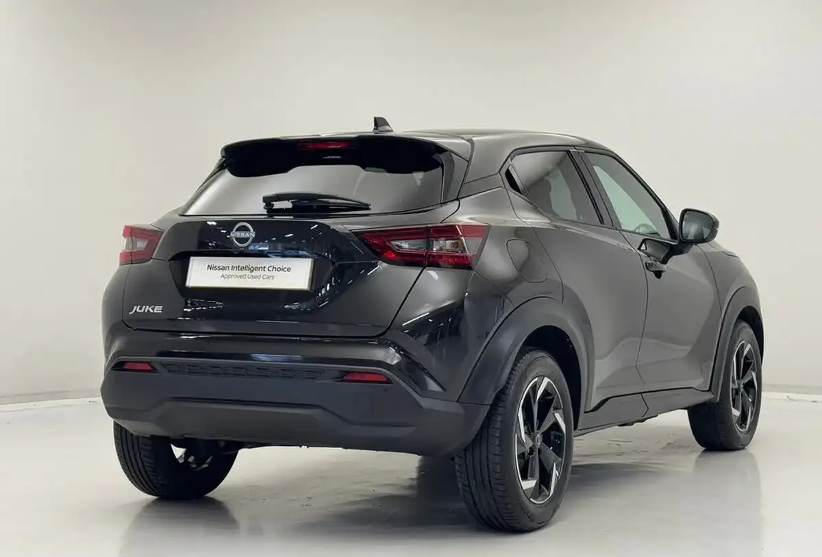 2024-nissan-juke-10-dig-t-n-connecta-big-6