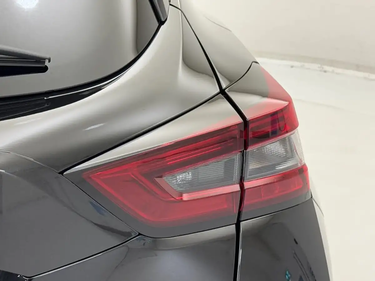 2024-nissan-juke-10-dig-t-n-connecta-big-30