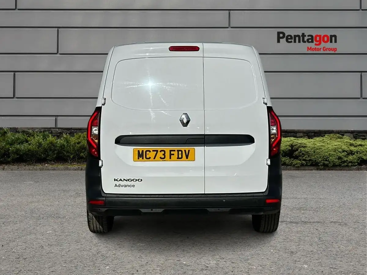 2023-renault-kangoo-15dci-ml19-95-advance-big-16
