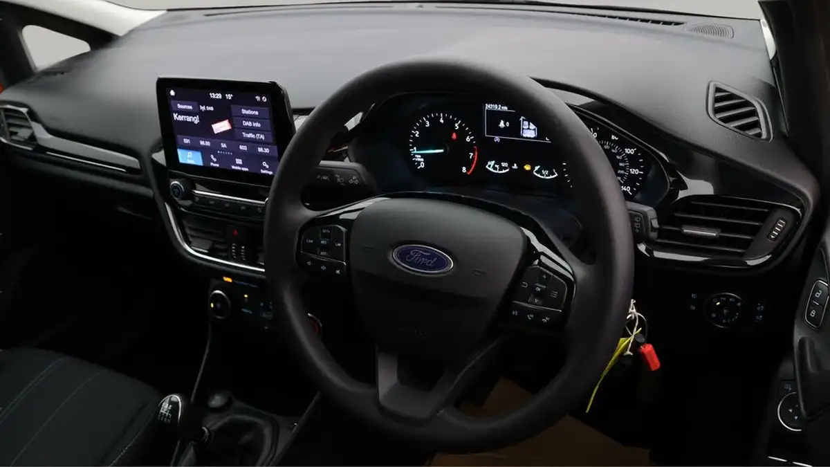 2020-ford-fiesta-10t-trend-125ps-hybrid-mhev-5d-big-8