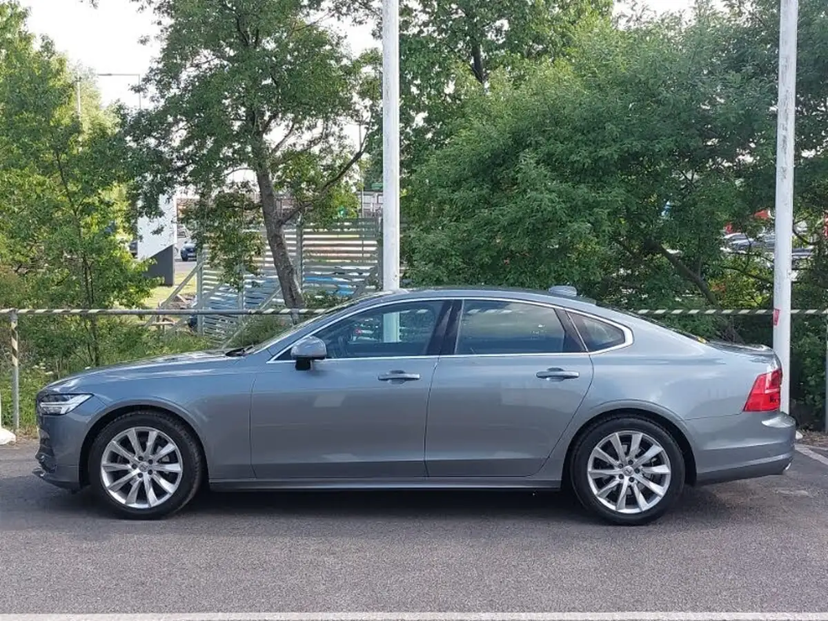 2020-volvo-s90-20-t4-momentum-plus-big-3