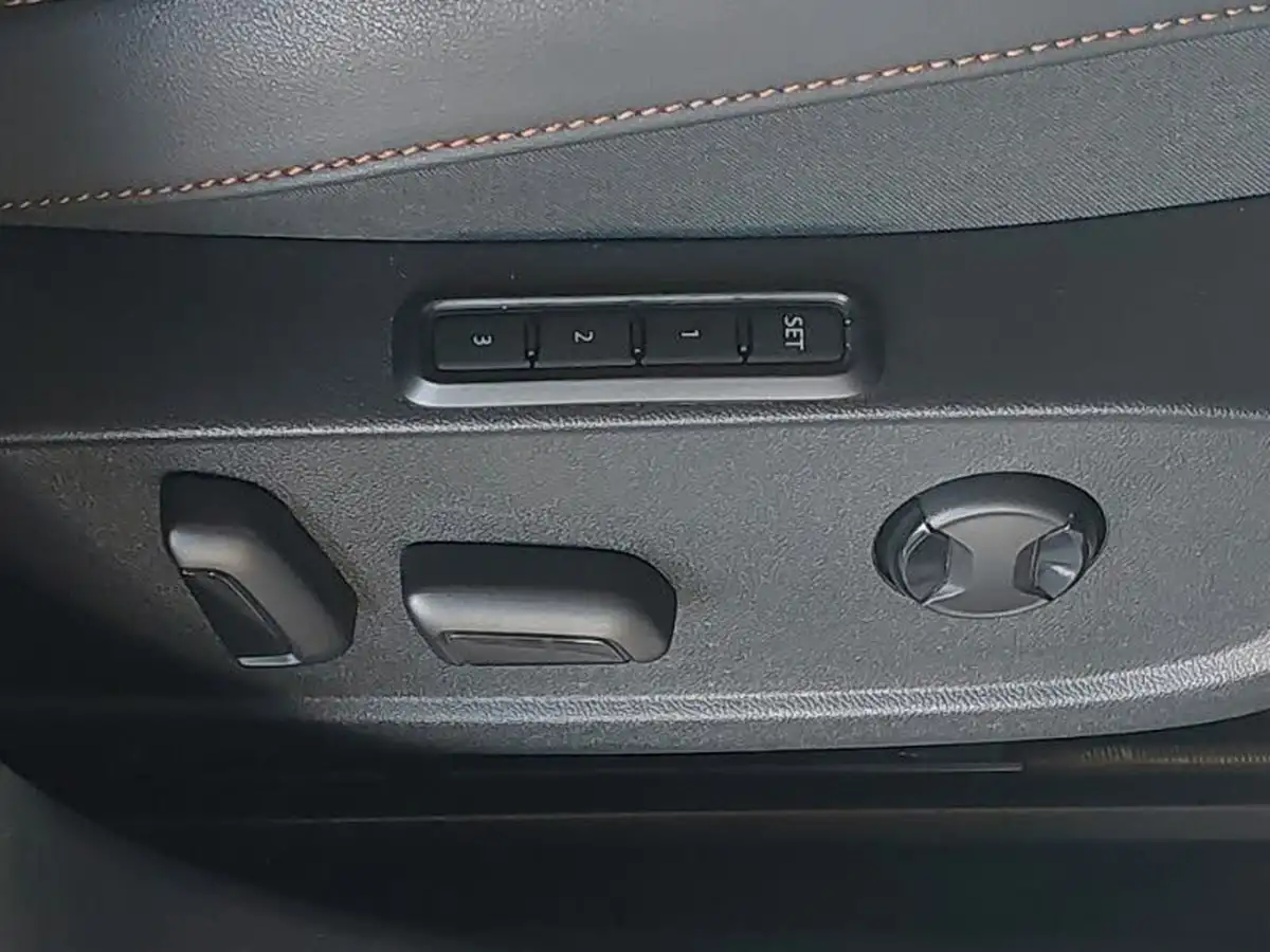 2024-cupra-formentor-15-tsi-v2-dsg-big-13