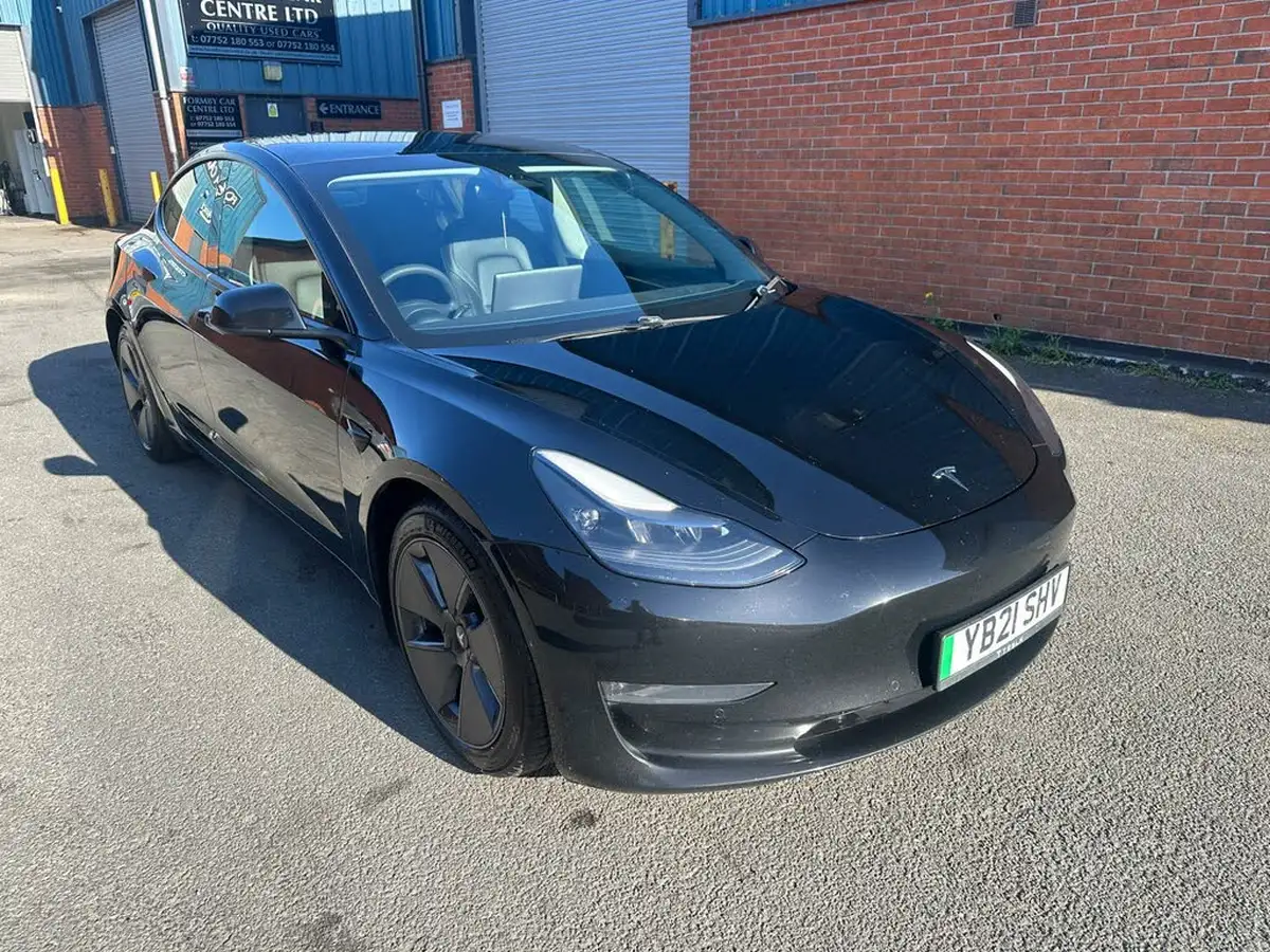 2021-tesla-model-3-e-long-range-4x4-big-0