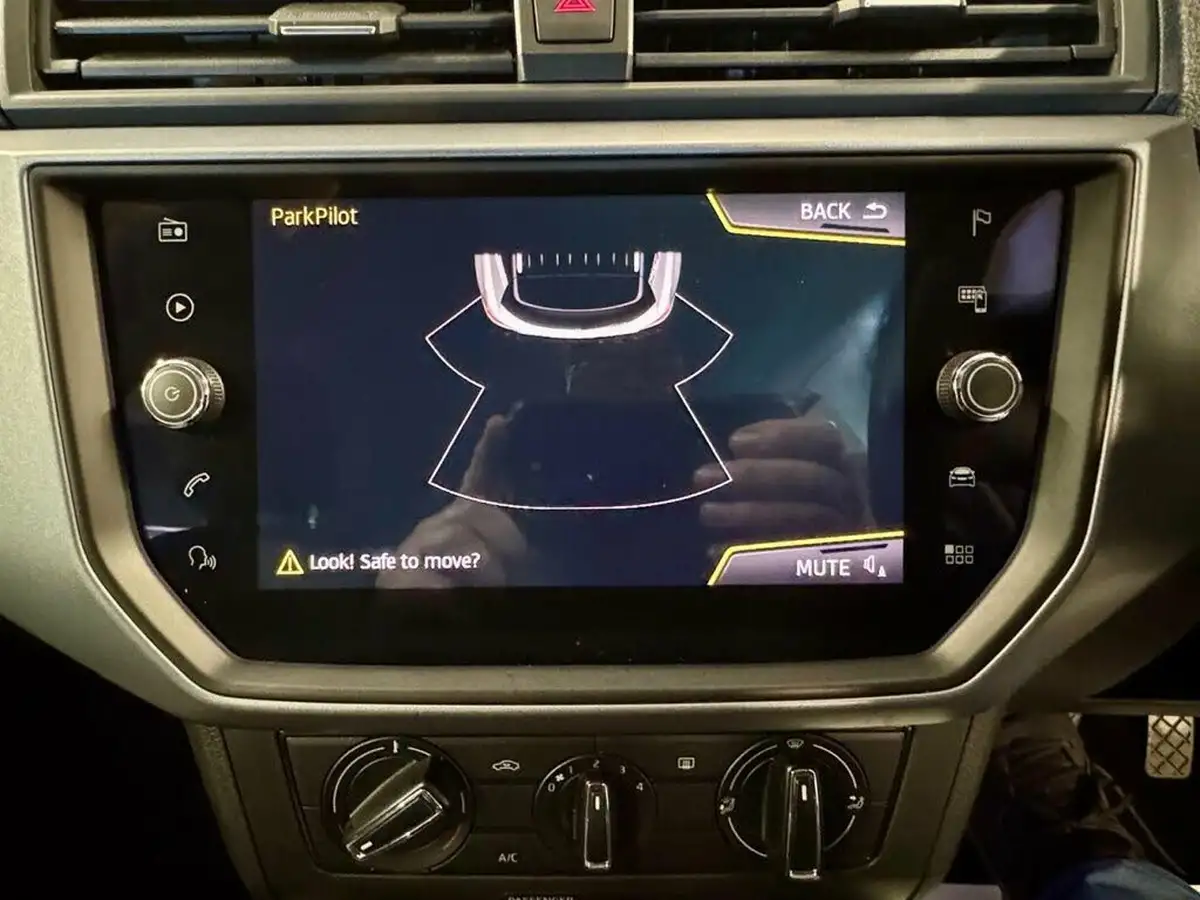 2018-seat-arona-10-tsi-se-technology-115ps-dsg-big-9
