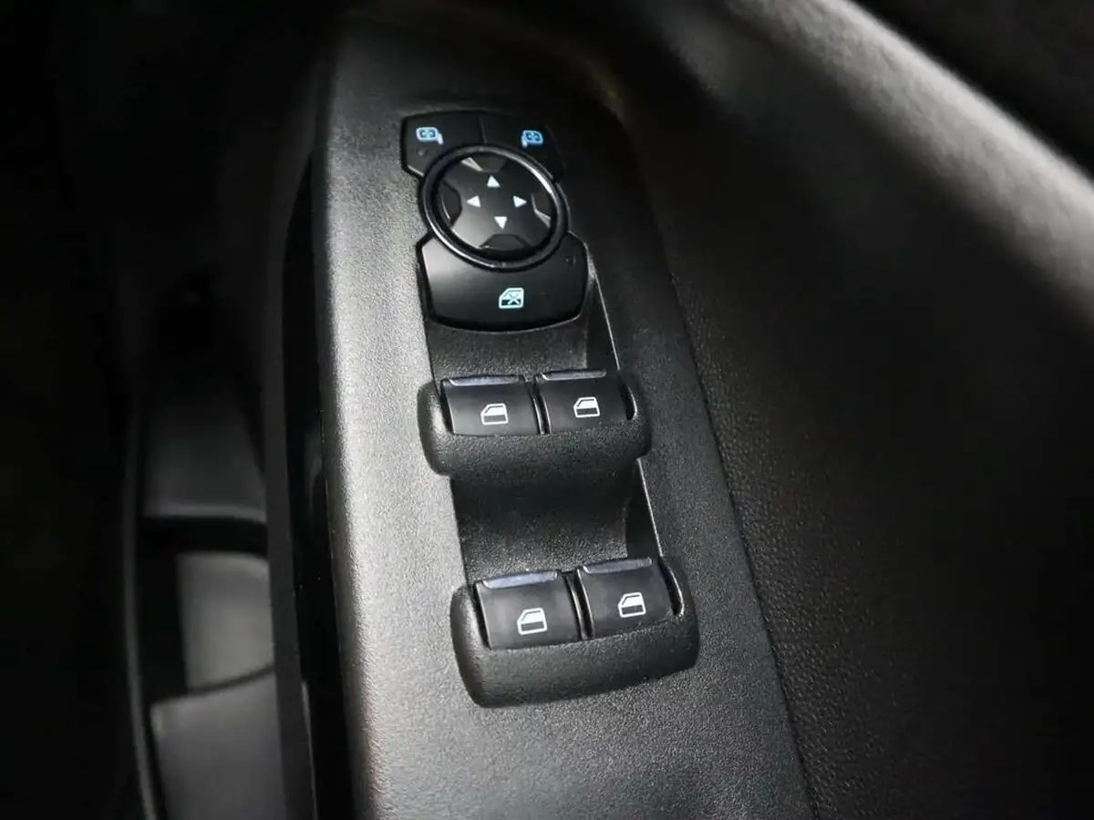 2022-ford-ecosport-10t-titanium-big-39