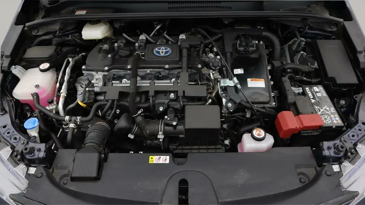 2023-toyota-corolla-18-vvt-i-gr-sport-138bhp-touring-sports-big-19