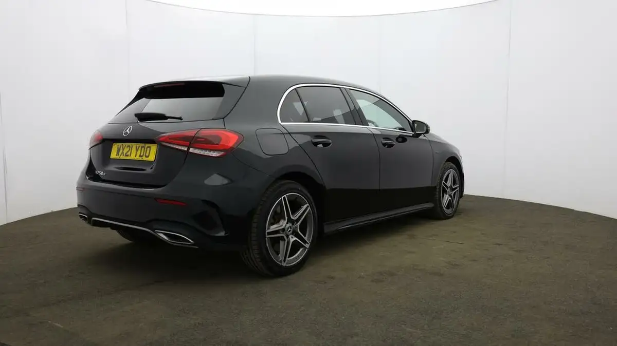 2021-mercedes-benz-a-class-13-a250e-amg-line-hatchback-5d-big-50