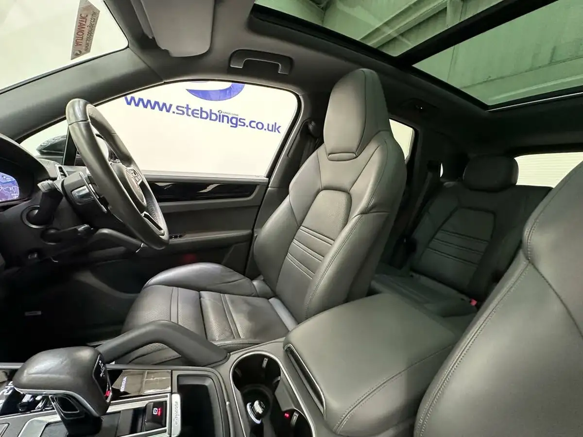 2018-porsche-cayenne-30-v6-s-big-38