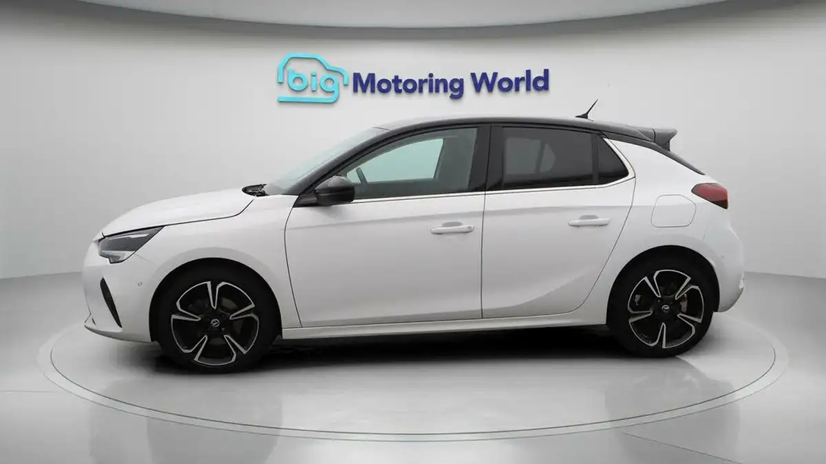 2020-vauxhall-corsa-12-turbo-elite-nav-premium-auto-big-4