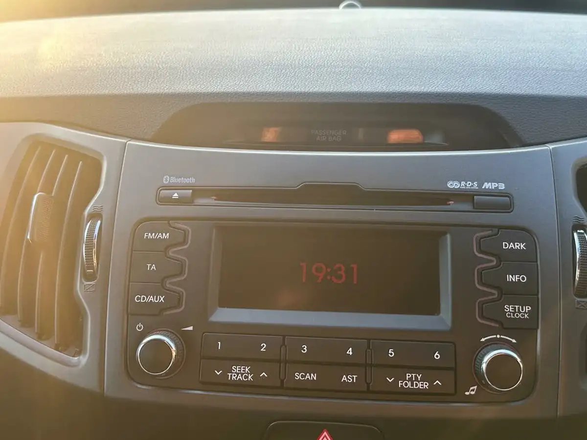 2012-kia-sportage-17td-2-big-33