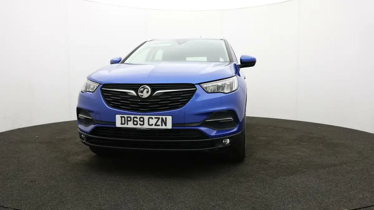 2020-vauxhall-grandland-x-15td-se-big-53