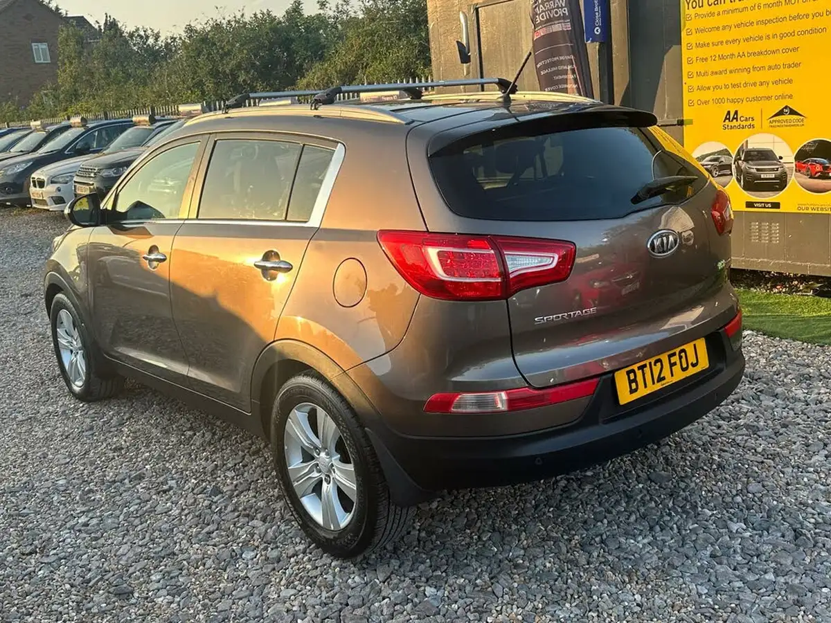 2012-kia-sportage-17td-2-big-9