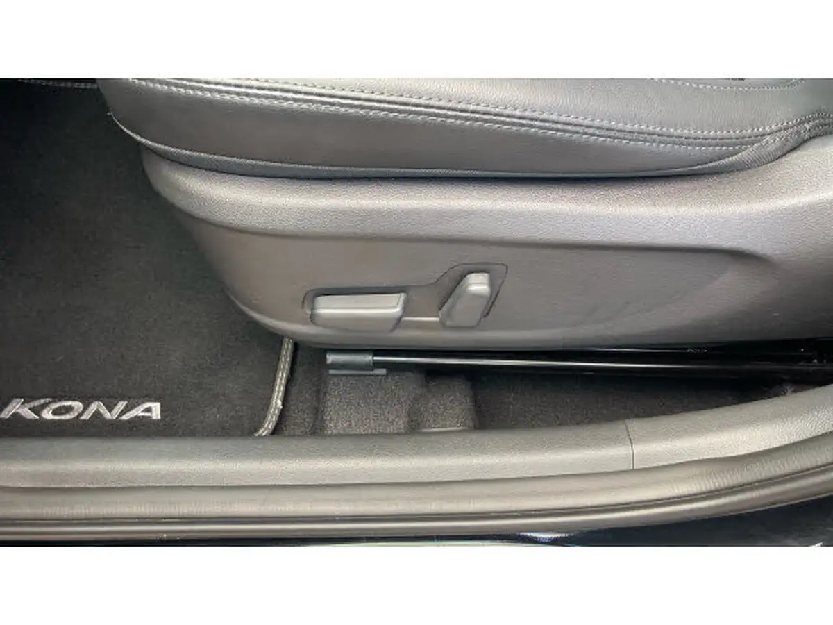 2023-hyundai-kona-16-gdi-ultimate-big-25