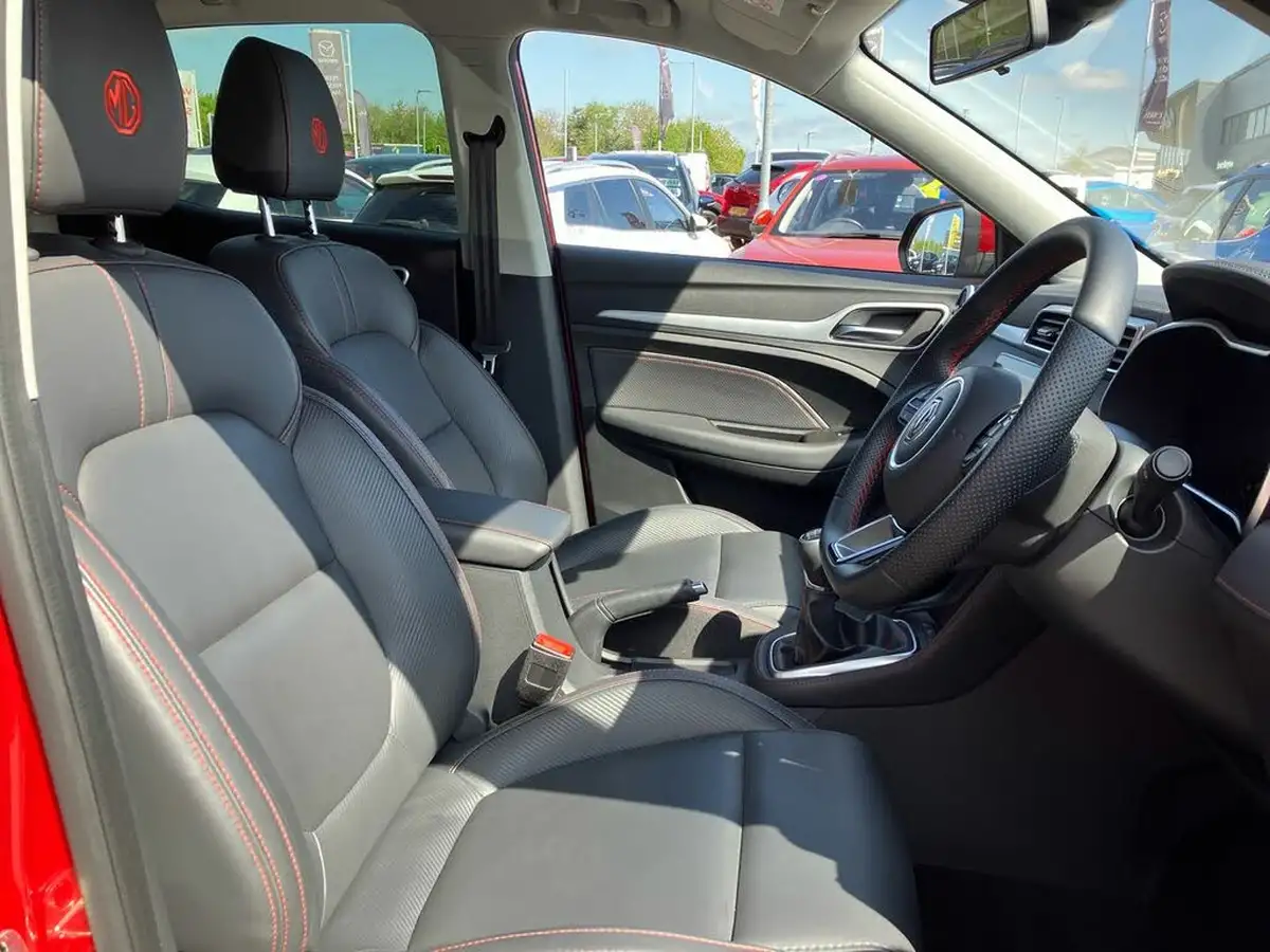 2024-mg-zs-suv-10t-gdi-exclusive-big-43