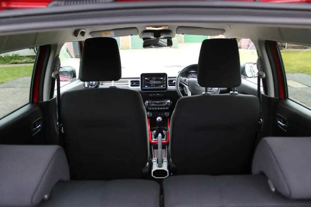 2022-suzuki-ignis-12-dualjet-sz5-big-20
