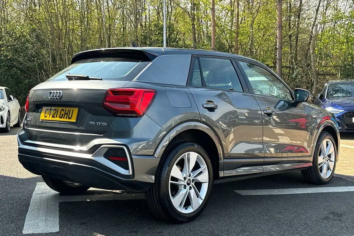 2021-audi-q2-15-35-tfsi-s-line-tronic-big-5
