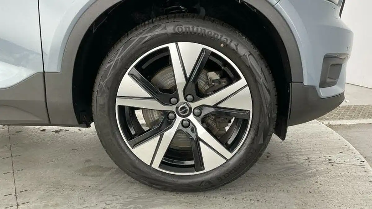 2021-volvo-xc40-15-t5-r-design-262bhp-big-4