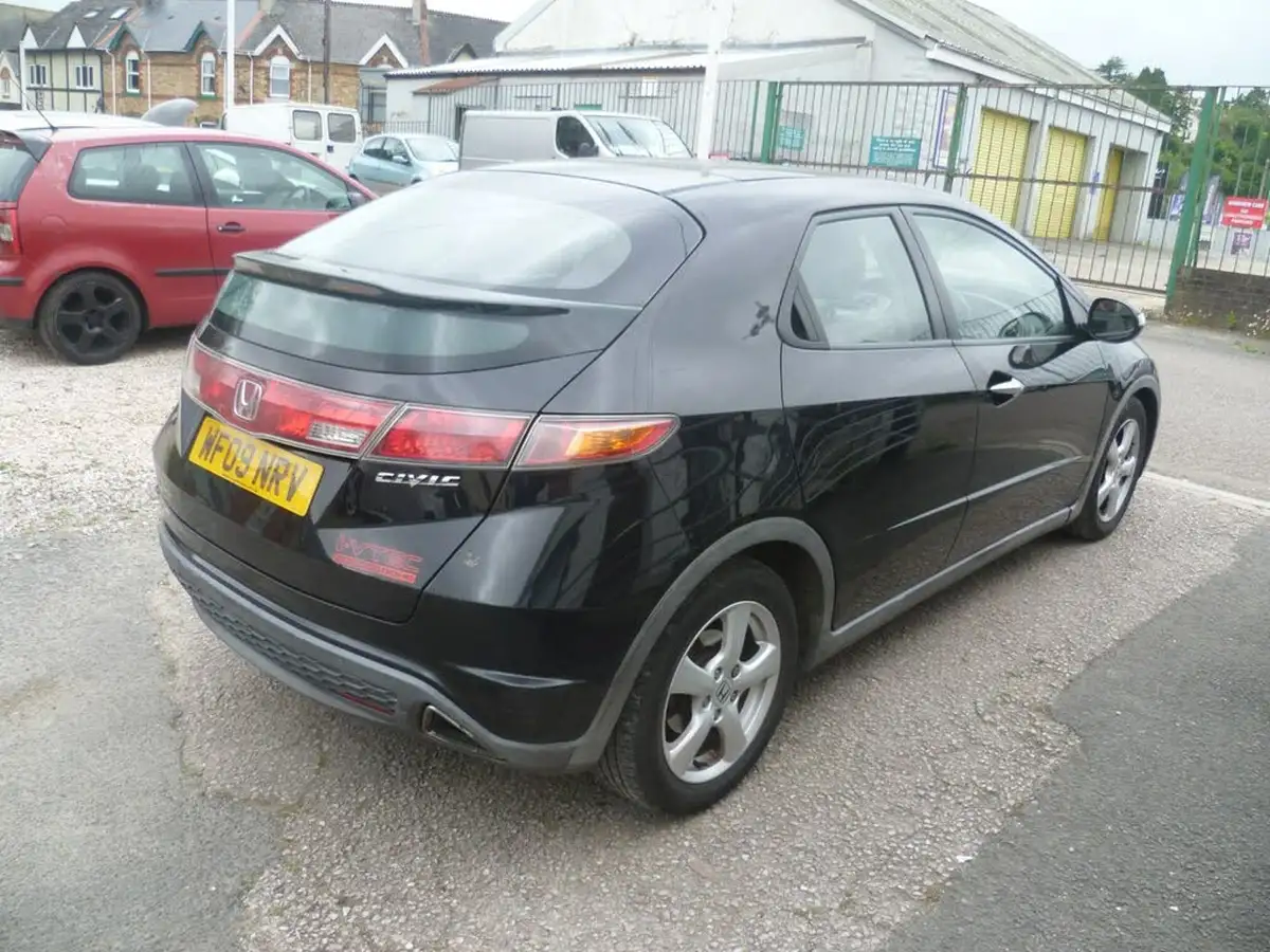 2009-honda-civic-18-es-lth-1798cc-big-4
