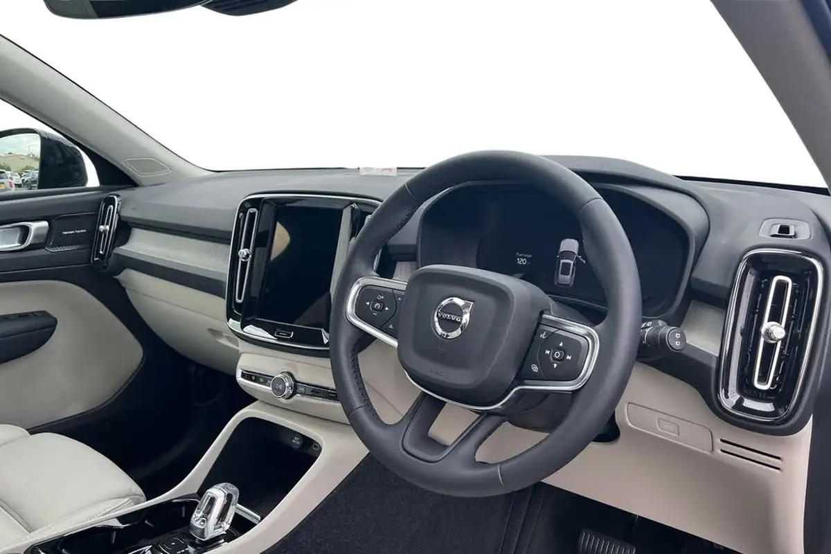 2023-volvo-xc40-20-b4-ultimate-big-9