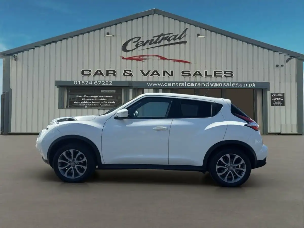 2014-nissan-juke-16-acenta-premium-190ps-4x4-1618cc-xtronic-cvt-big-3