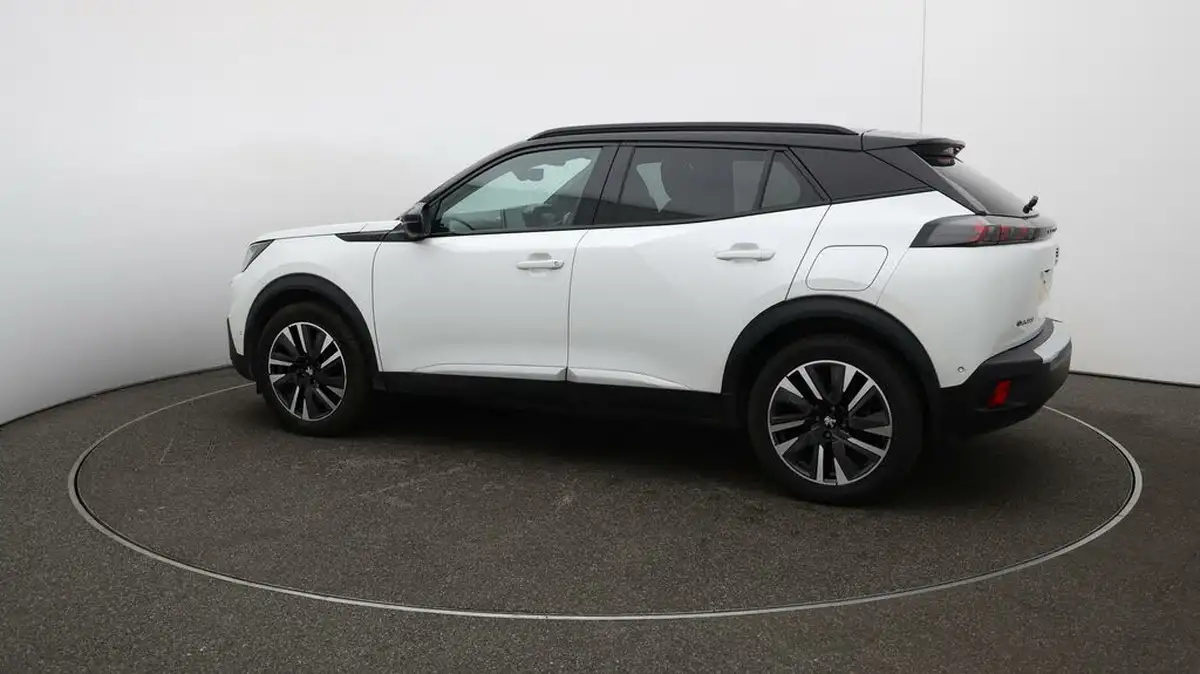 2021-peugeot-2008-suv-e-gt-premium-big-51