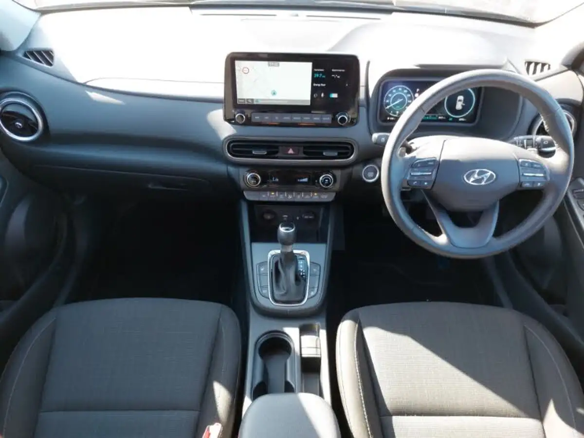 2022-hyundai-kona-16-gdi-premium-big-2