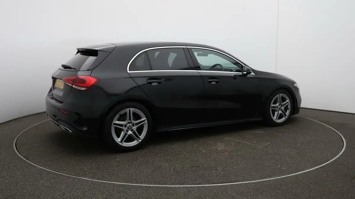 2020-mercedes-benz-a-class-13-a200-amg-line-executive-hatchback-5d-big-52