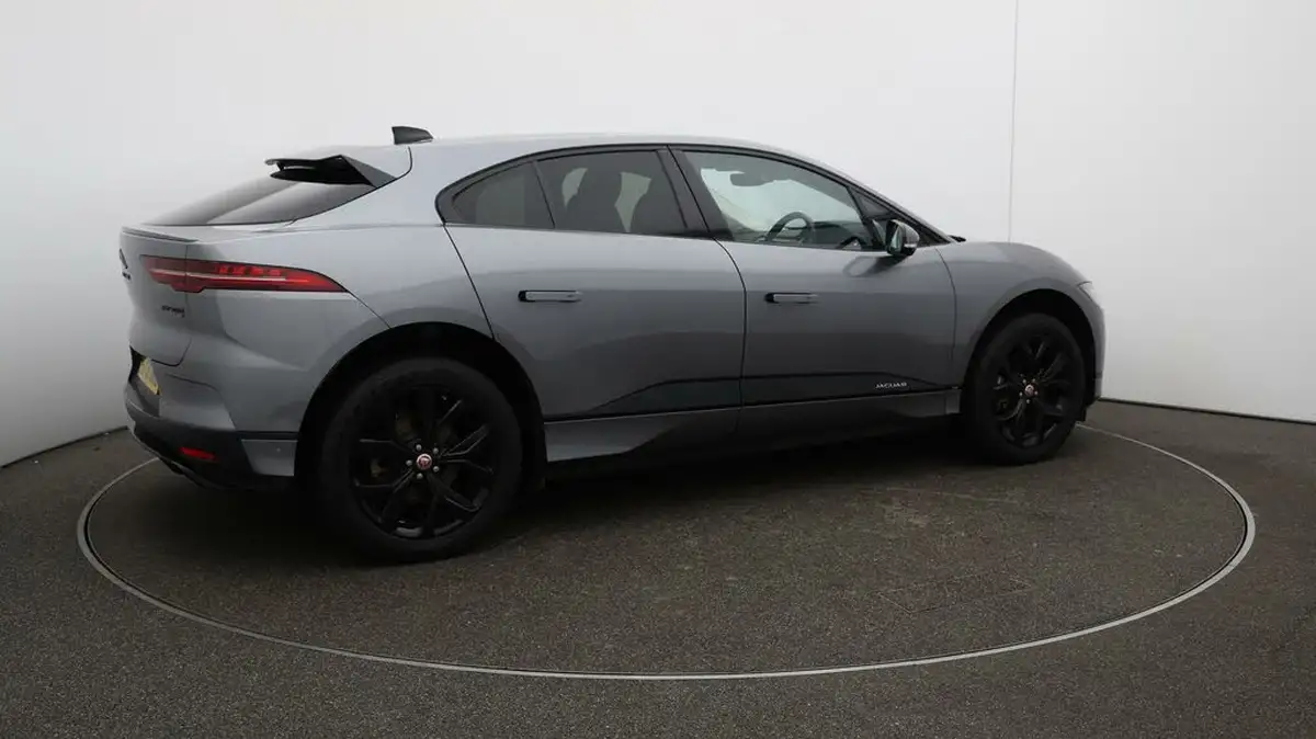 2021-jaguar-i-pace-ev400-se-big-60