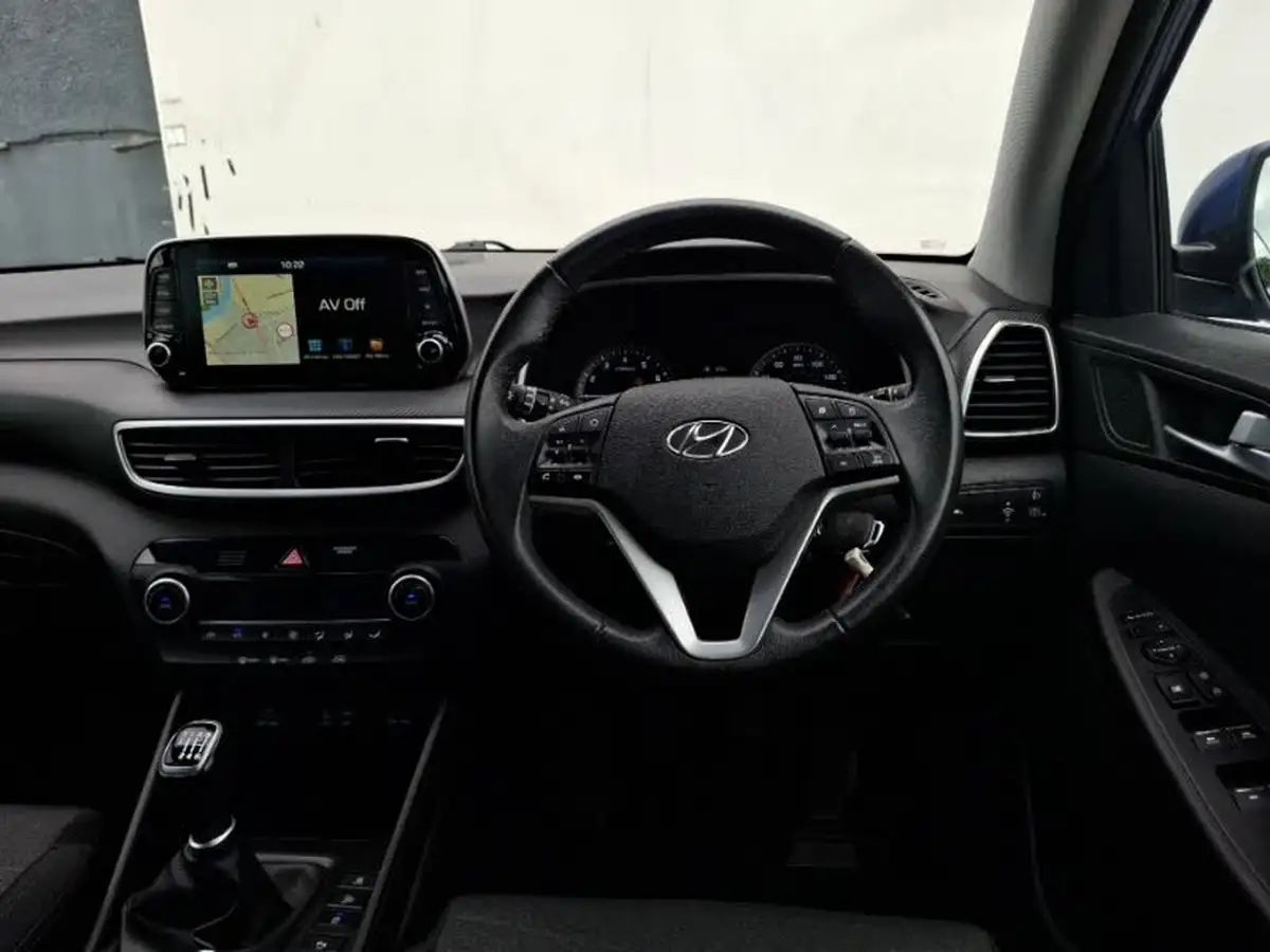 2018-hyundai-tucson-16-gdi-se-nav-big-10