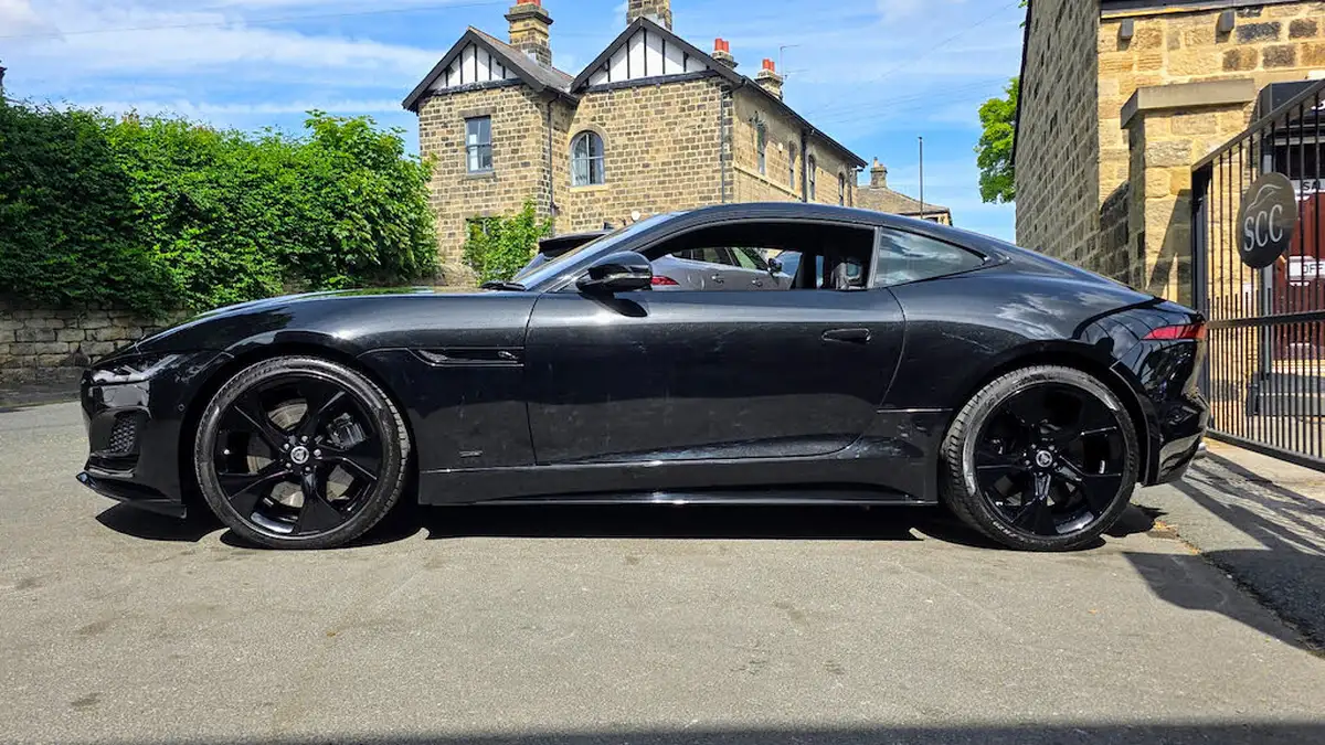 2023-jaguar-f-type-50-v8-p450-75-awd-coupe-big-4