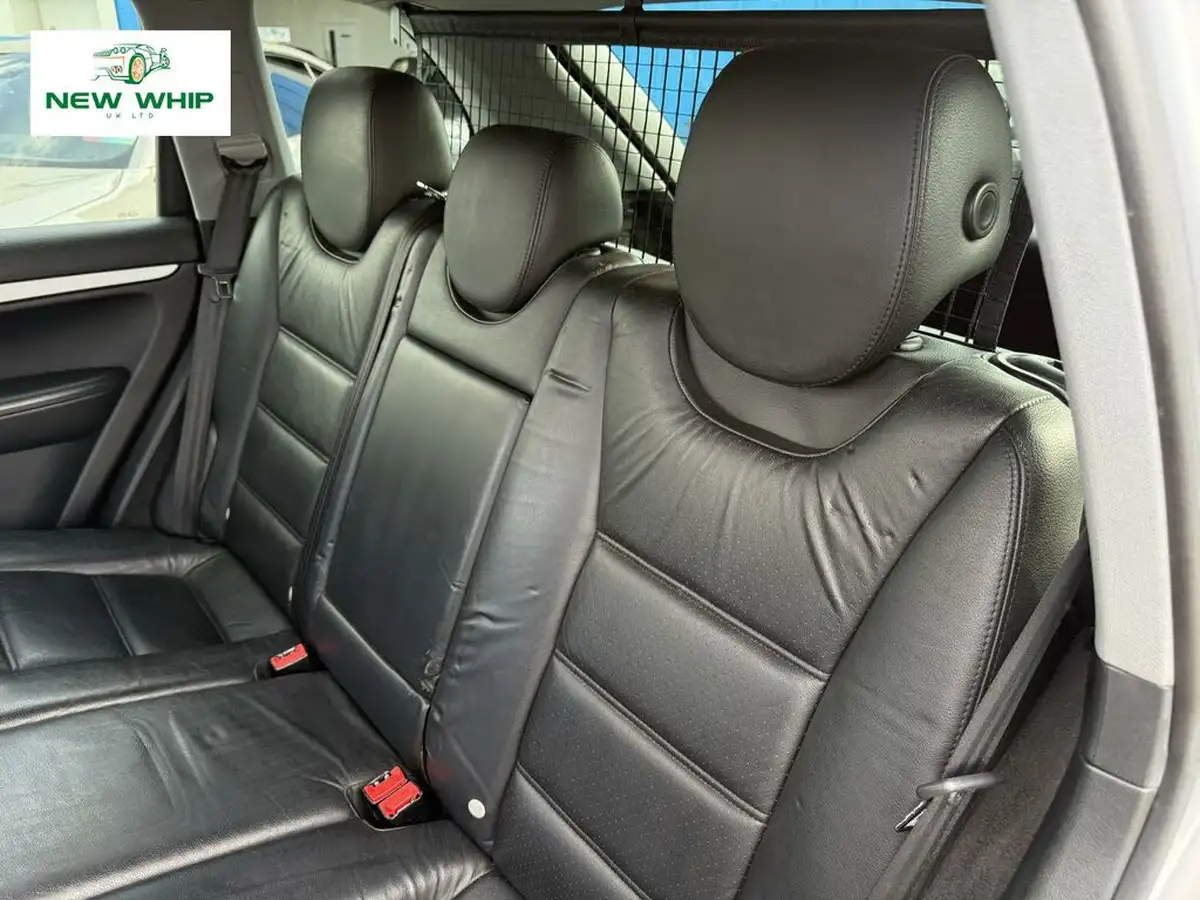 2004-porsche-cayenne-32-big-8