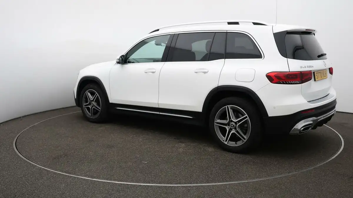 2020-mercedes-benz-glb-class-20d-glb220d-amg-line-premium-5-big-38