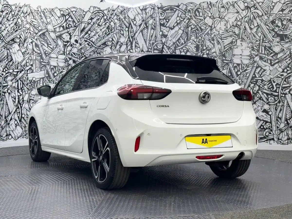 2022-vauxhall-corsa-12i-elite-edition-big-8